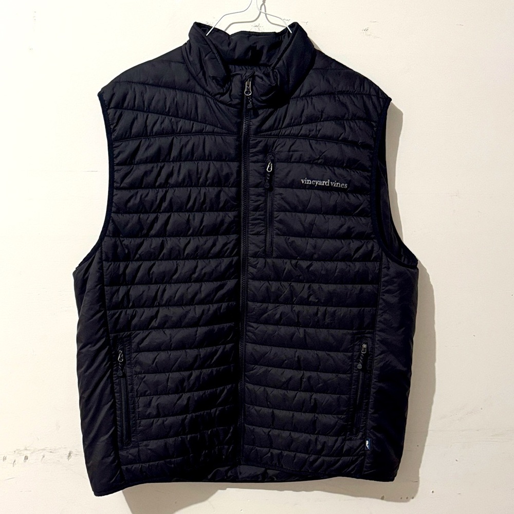 Vineyard Vines Men's Dark Quilted Vest